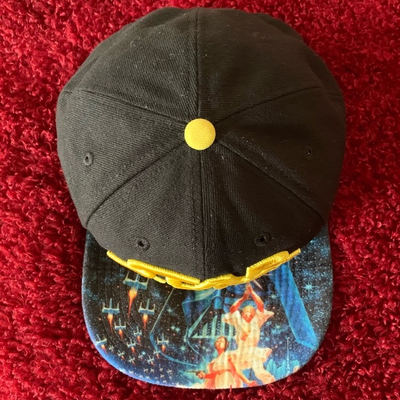 Star Wars Embroidered Snapback Hat - Picture 5 of 11